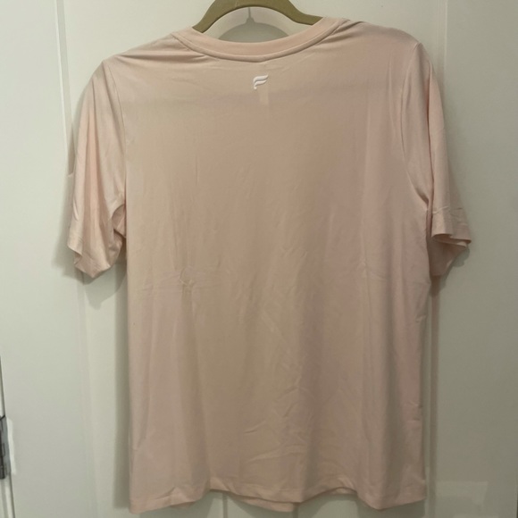 Fabletics Tee - Picture 5 of 6